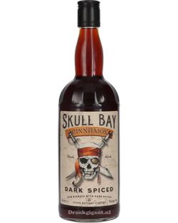 Skull Bay Cinnamon Dark Spiced  37,5% 0,7l