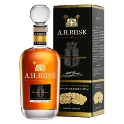 A.H. Riise Family Reserve 25y 42% 0,7 l