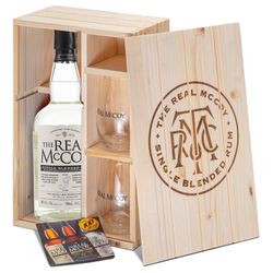 The Real McCoy 3YO Distiller's Proof 46% 0,7l Wood Box + 2 skleničky